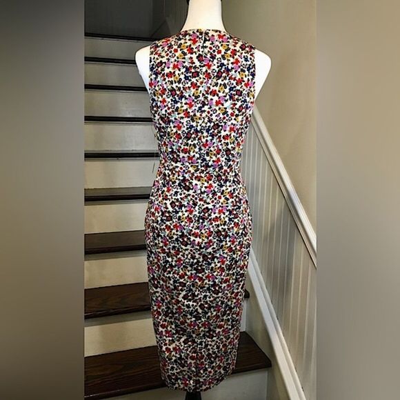 MAGGY LONDON Calf Length Sleeveless Floral Dress w Back Vent Sz 4 - Picture 8 of 15